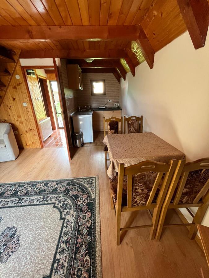 Bungalows Krstajic Žabljak Eksteriør billede